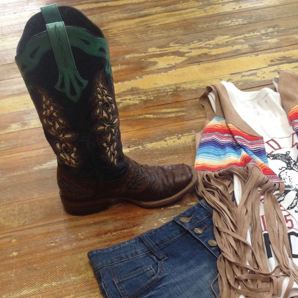 Luchase womens boot - Picture 3 of 3